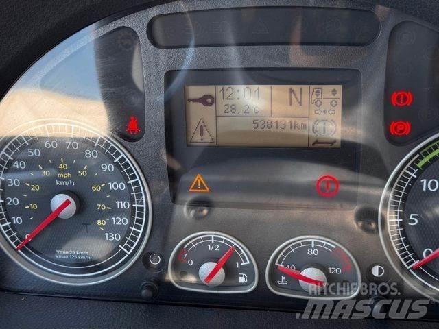 Iveco ML120E25/P Samochody ciężarowe ze skrzynią zamkniętą