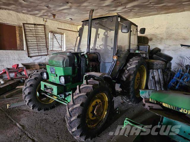 John Deere 1850 A Ciągniki rolnicze