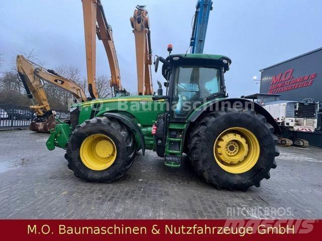 John Deere 8370 R Ładowacze i koparki czołowe