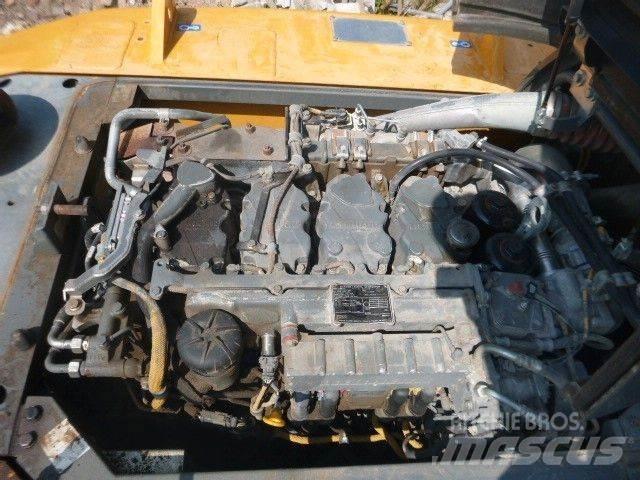 Liebherr R924 LC Koparki gąsienicowe