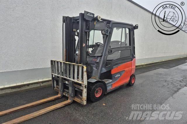 Linde E25/600 HL Wózki elektryczne