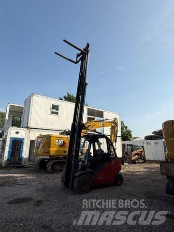 Linde H 30D Wózki Diesla