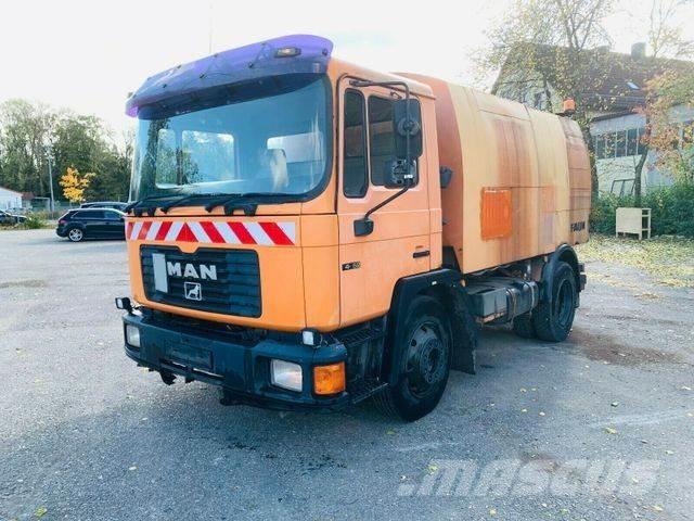 MAN 14.152 Zamiatarki