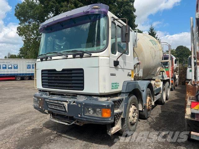 MAN 32.364 8x4 10m³ Gruszki do betonu