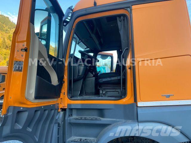Mercedes-Benz 2542 Pojazdy pod zabudowę