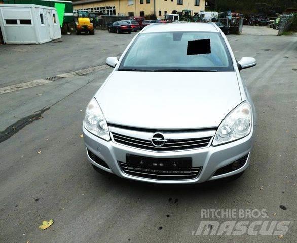 Opel Astra - Samochody osobowe