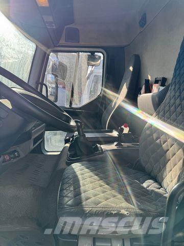 Renault Midlum 180 Cysterna