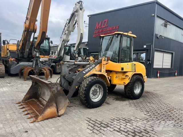 Volvo L30B Ładowarki kołowe