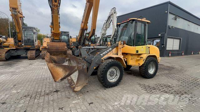 Volvo L30B Ładowarki kołowe