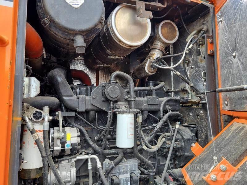Doosan DL300 Ładowarki kołowe