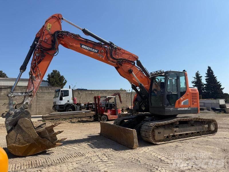 Doosan DX235LCR Koparki gąsienicowe