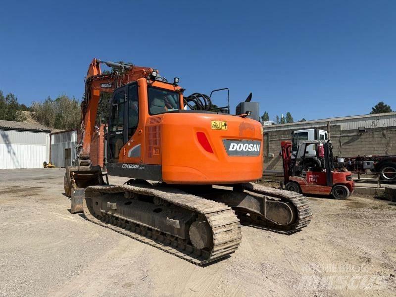 Doosan DX235LCR Koparki gąsienicowe