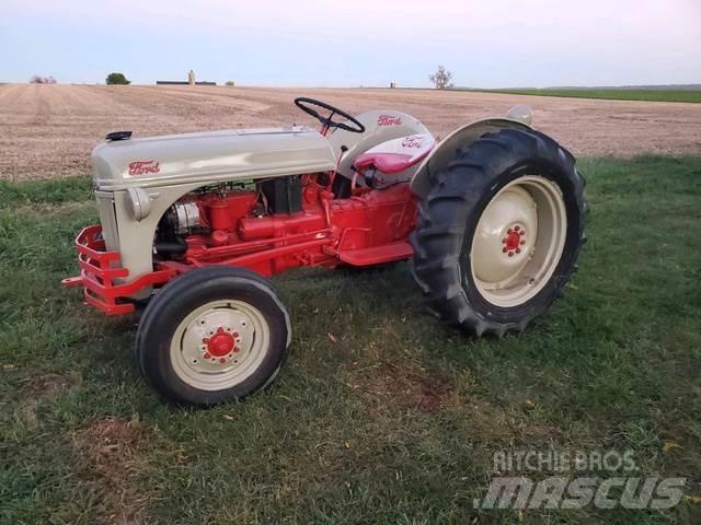 Ford 8 N Tractor Maszyny budowlane - Inne