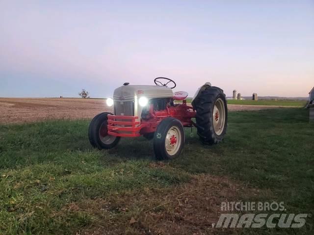 Ford 8 N Tractor Maszyny budowlane - Inne