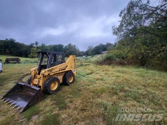 Gehl 6635 SXT Maszyny budowlane - Inne