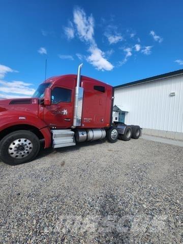 Kenworth T880 Inne
