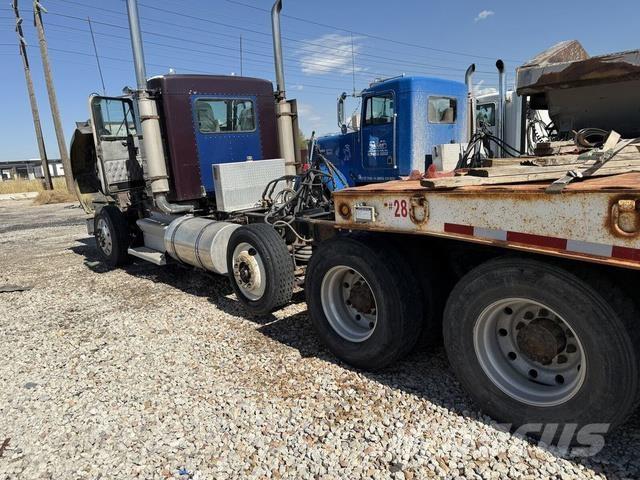 Kenworth W900L Inne
