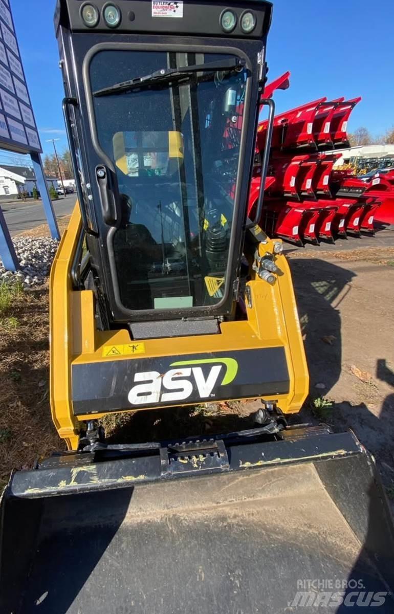 ASV RT25 Ładowarki burtowe