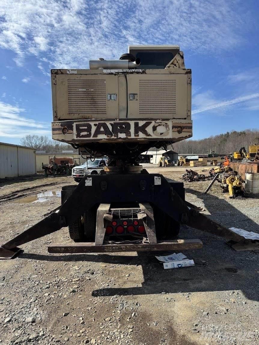 Barko 160D Ładowarki typu "knuckleboom"