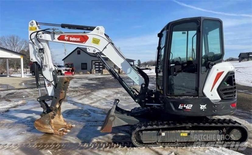 Bobcat E42 Minikoparki