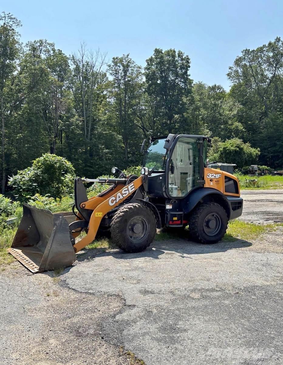 CASE 321F Ładowarki kołowe