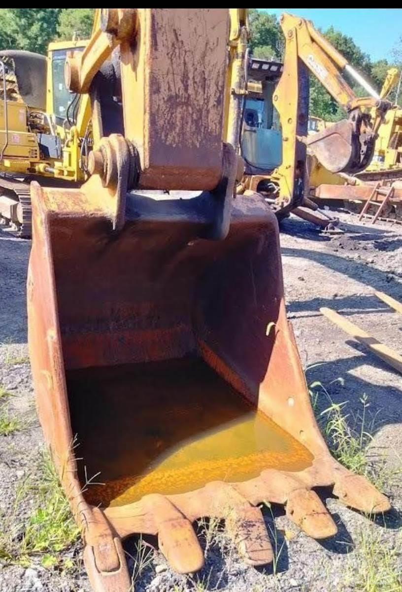 CASE 9050B Koparki gąsienicowe
