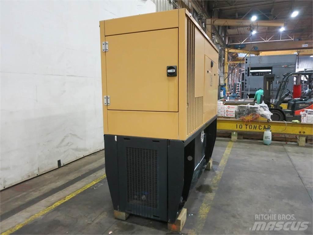 CAT 100 KW Agregaty prądotwórcze Diesla