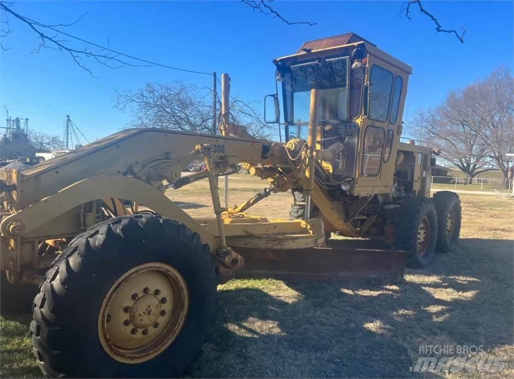 CAT 130G Równiarki