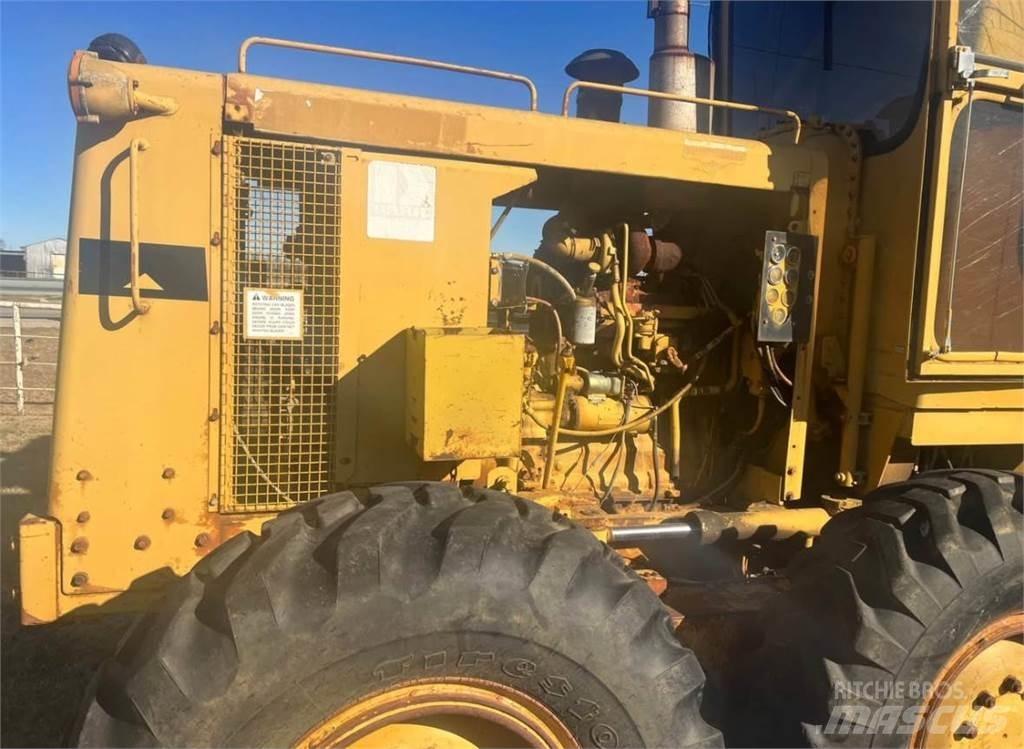 CAT 130G Równiarki