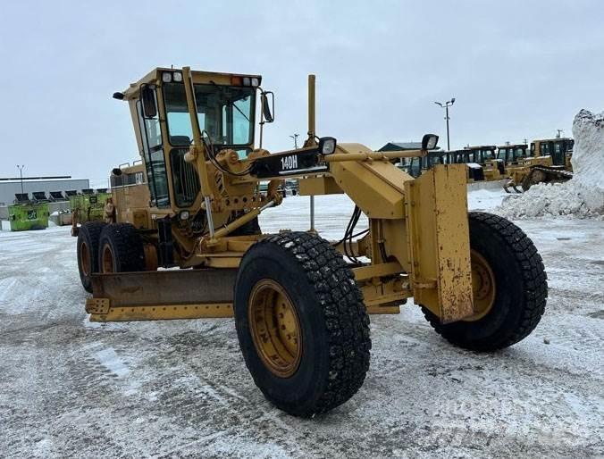 CAT 140H Równiarki