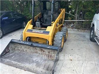 CAT 216B Ładowarki burtowe