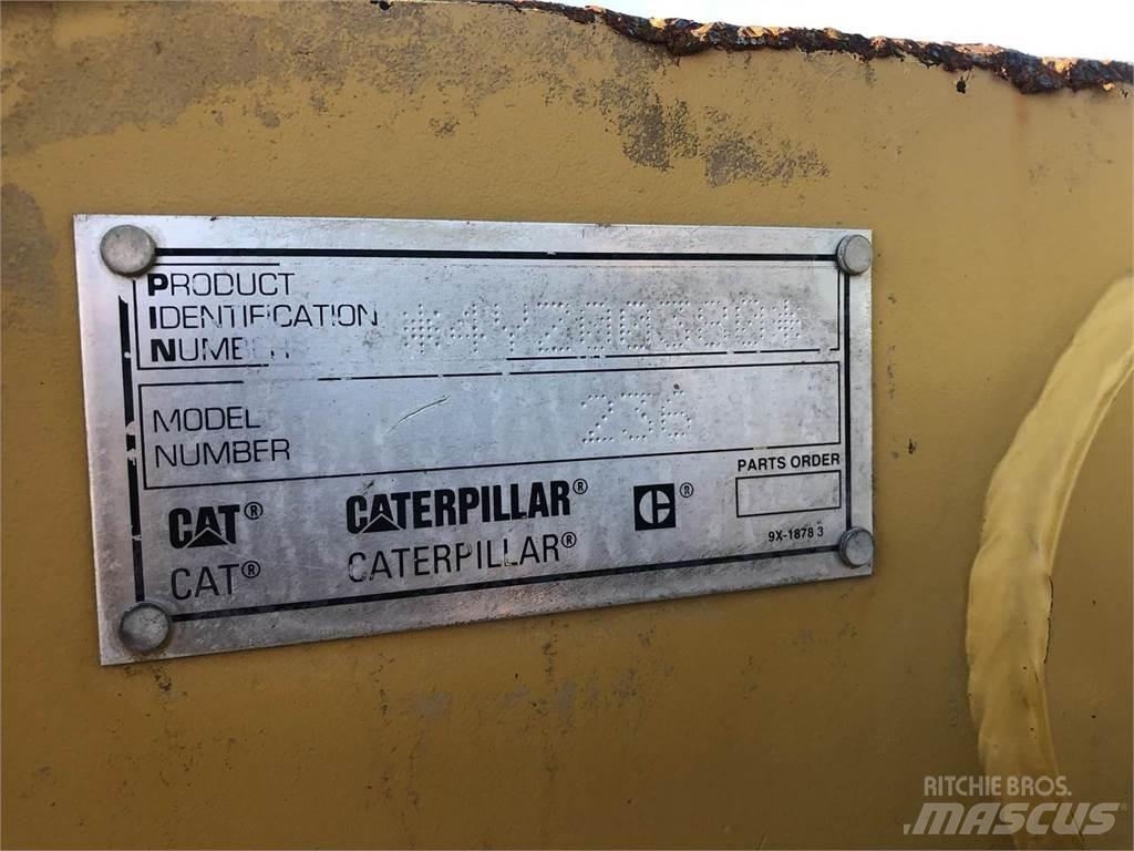 CAT 236 Ładowarki burtowe