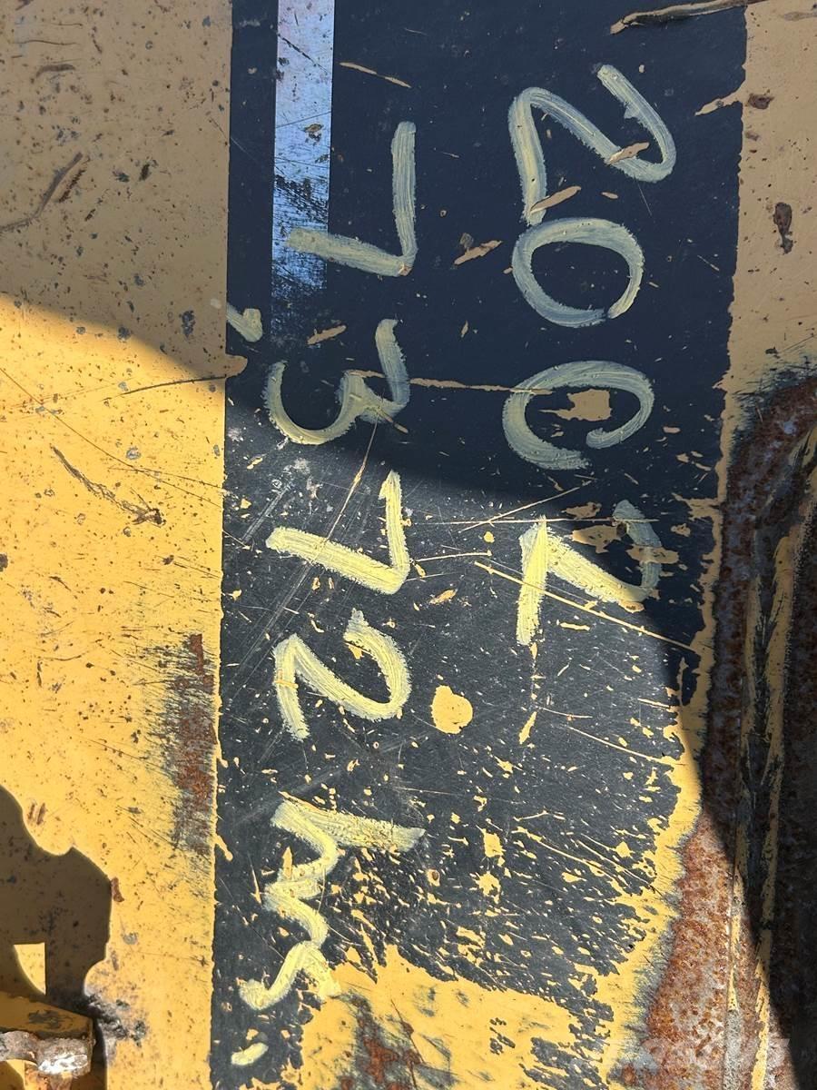 CAT 246B Ładowarki burtowe