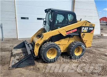 CAT 246D Ładowarki burtowe