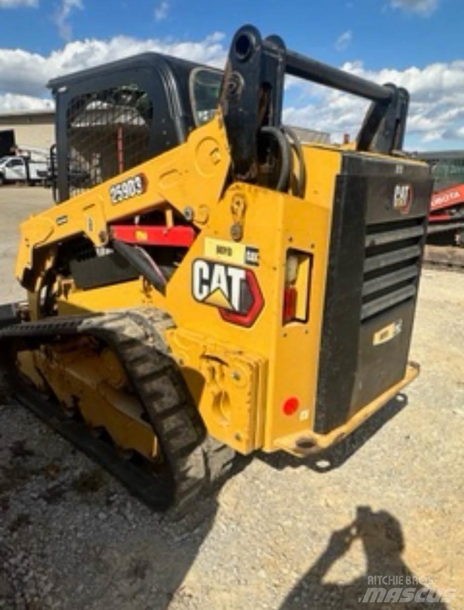 CAT 259D3 Ładowarki burtowe