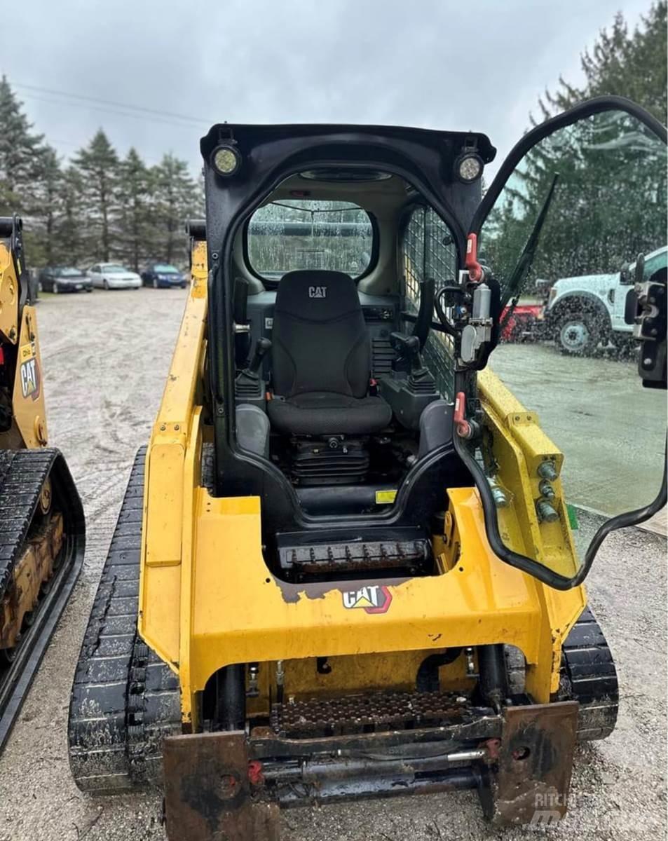 CAT 259D3 Ładowarki burtowe