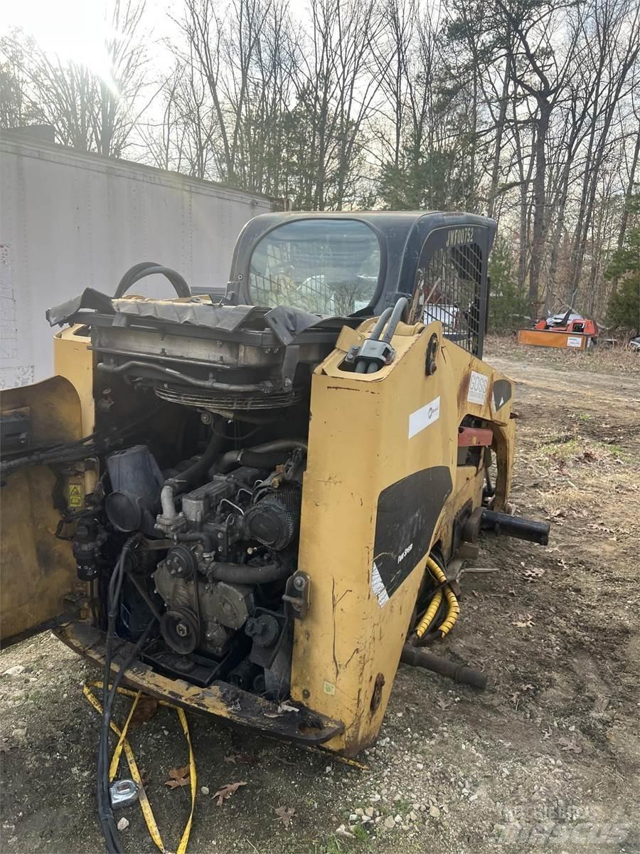 CAT 277C Kosiarki bijakowe