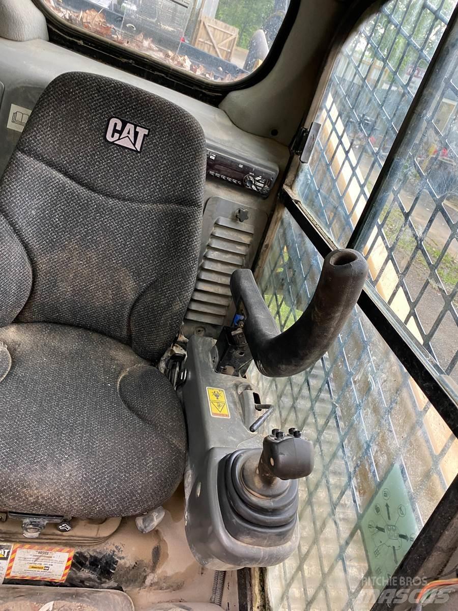CAT 287D Ładowarki burtowe