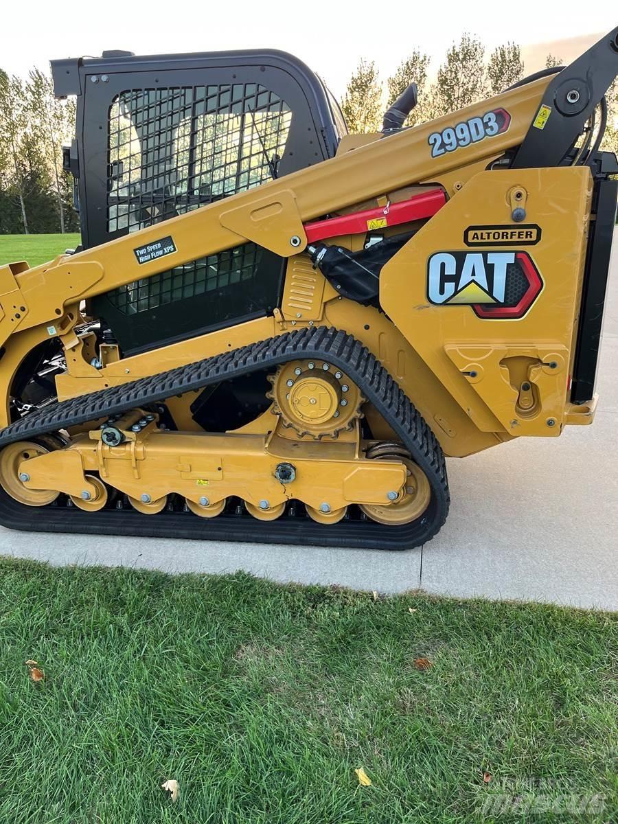 CAT 299D3 Ładowarki burtowe