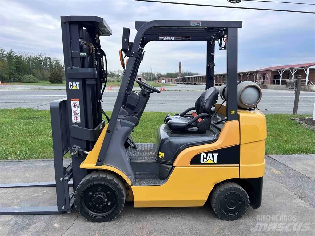 CAT 2C5000 Wózki widłowe inne