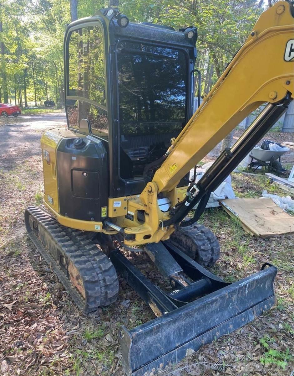 CAT 303CR Minikoparki