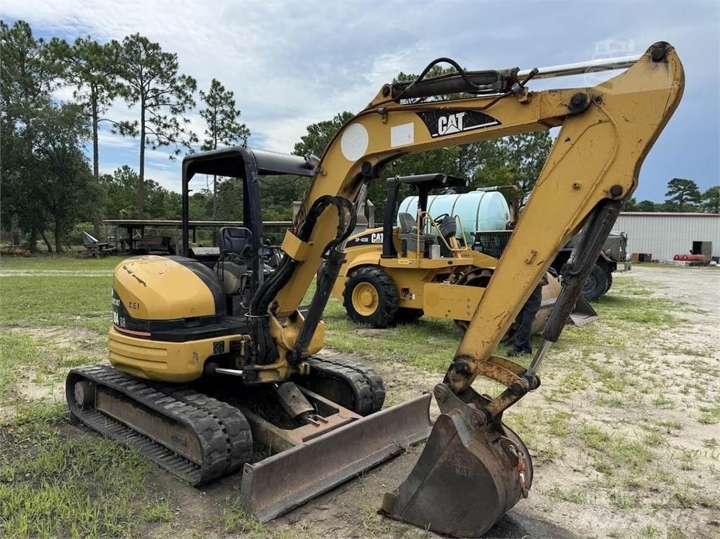 CAT 304CR Minikoparki