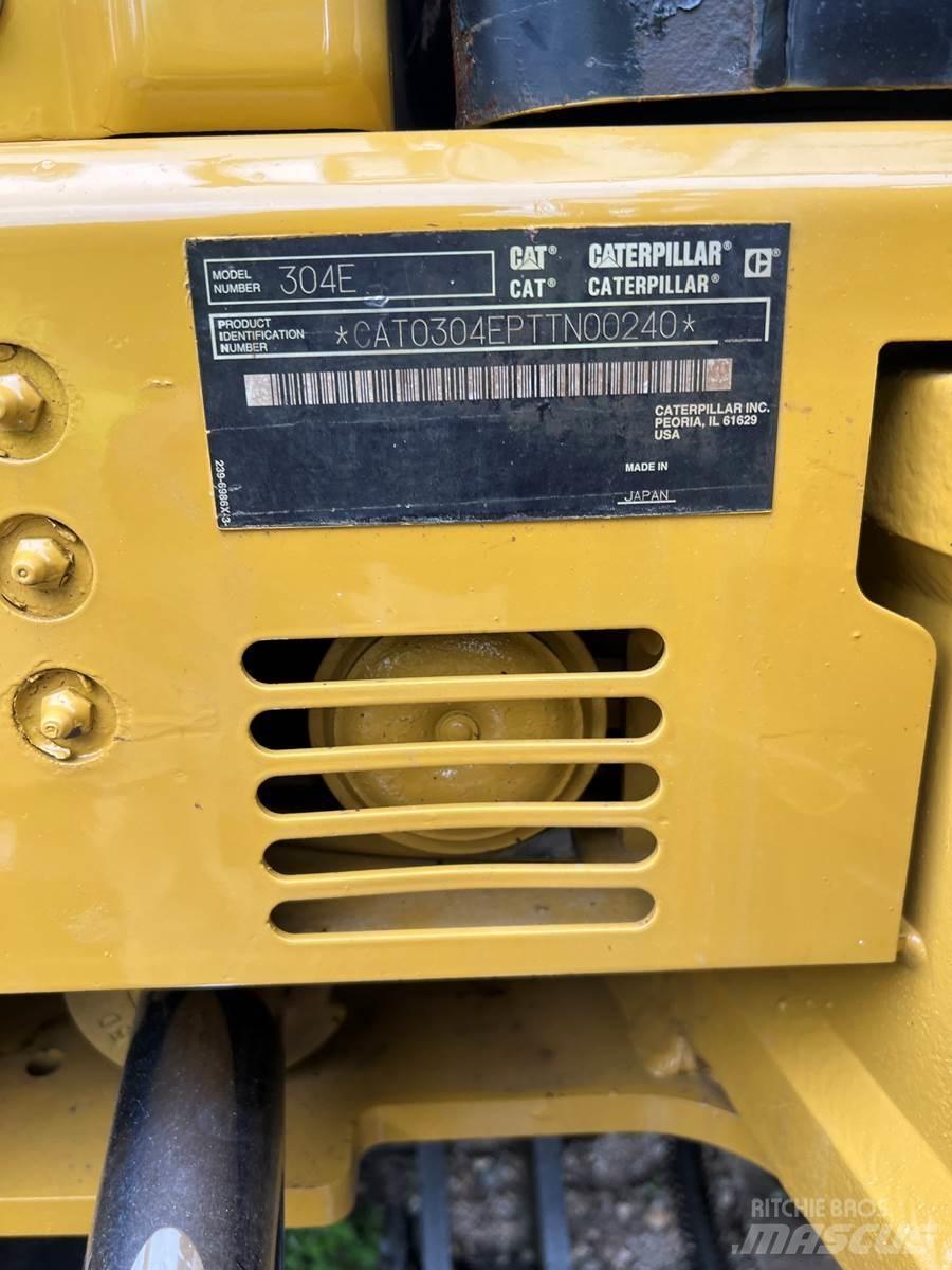 CAT 304E Minikoparki