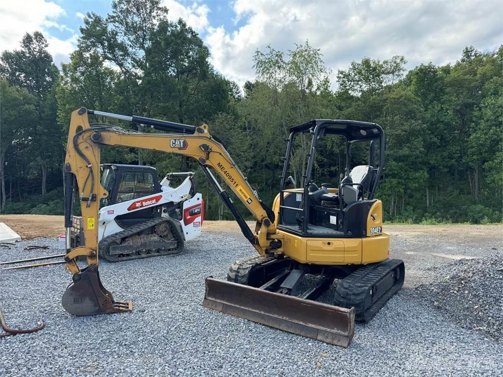 CAT 304E2 Minikoparki