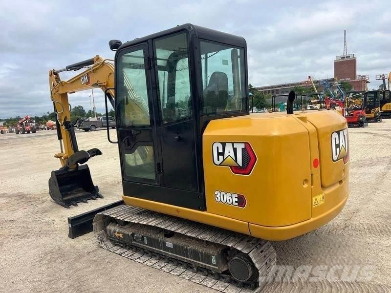 CAT 306E2 Minikoparki