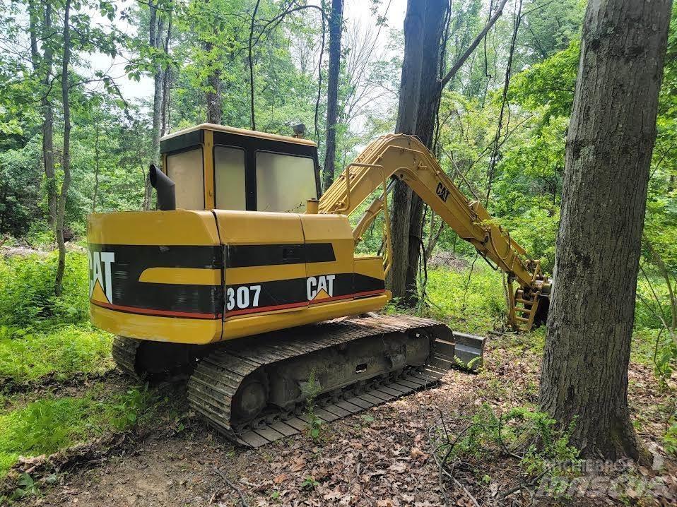 CAT 307 Koparki gąsienicowe