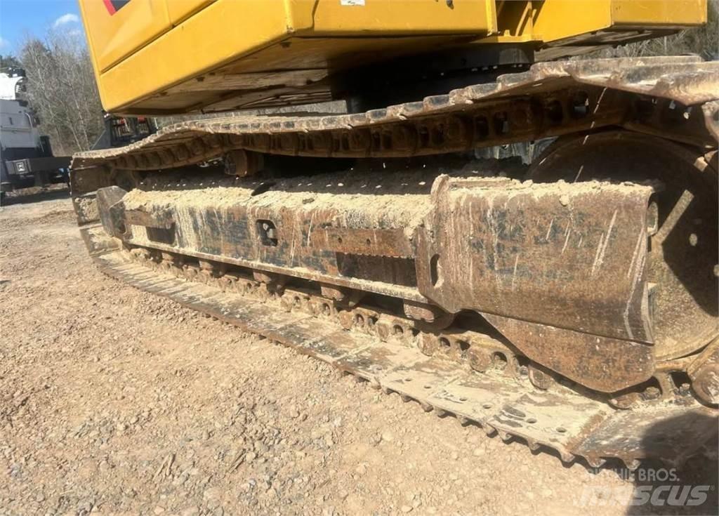 CAT 310 Minikoparki