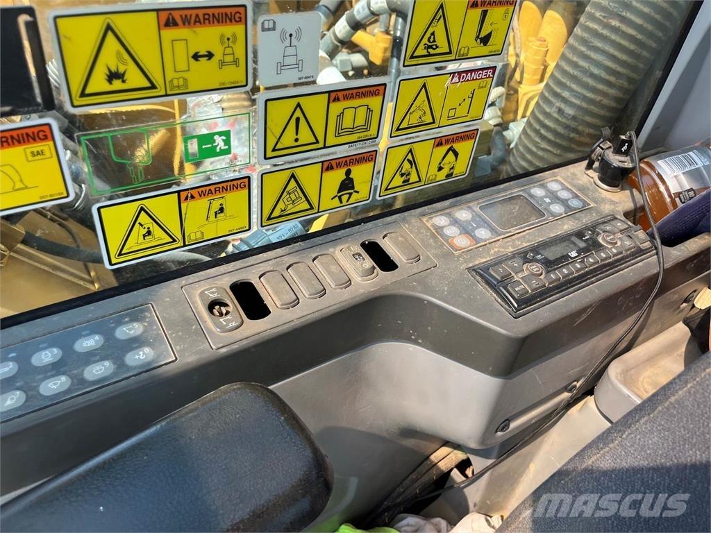 CAT 313FL Koparki gąsienicowe