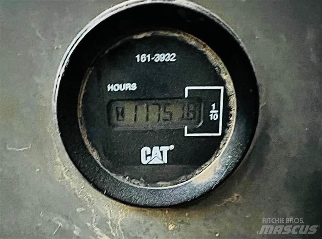 CAT 324DL Koparki gąsienicowe