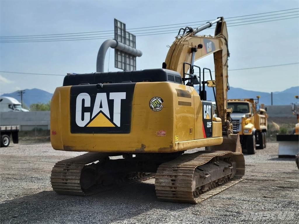 CAT 326F Koparki gąsienicowe